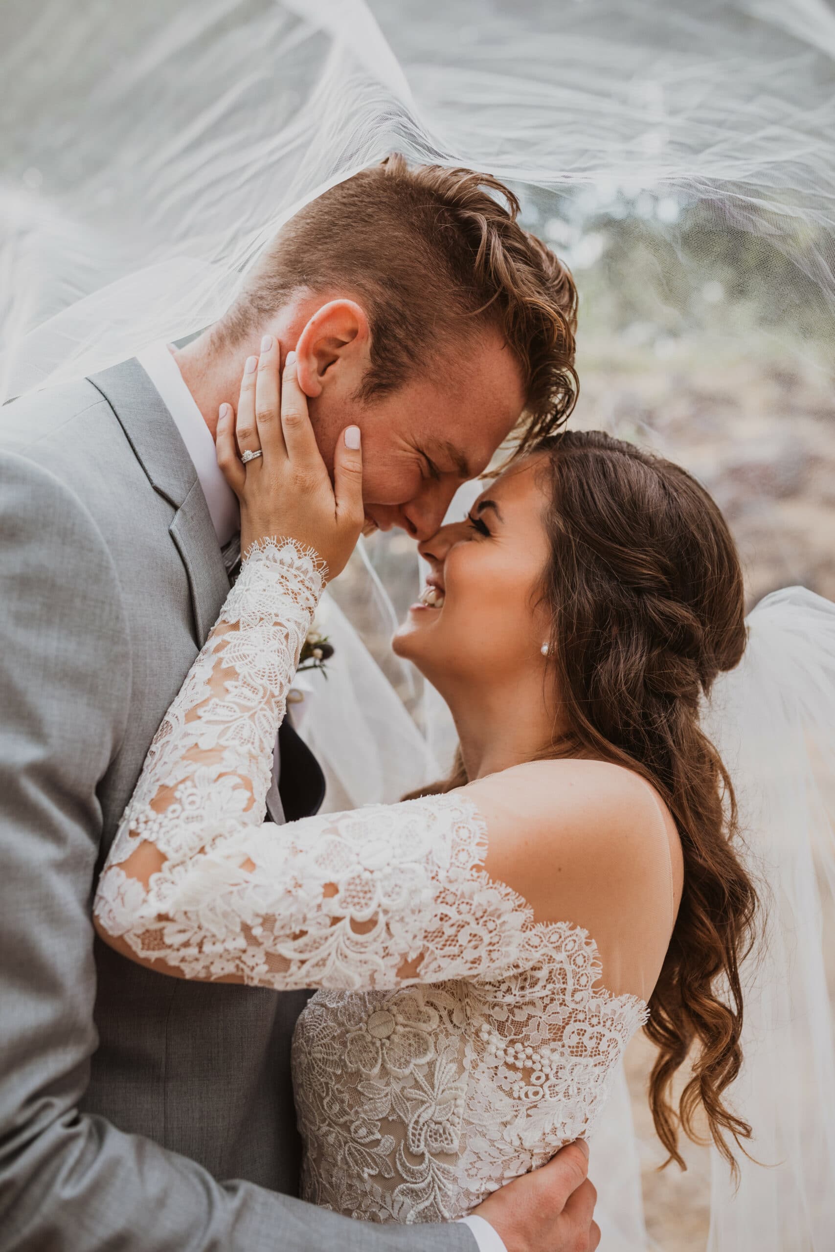 Jamie Lee bridal makeup and hair — photo 19